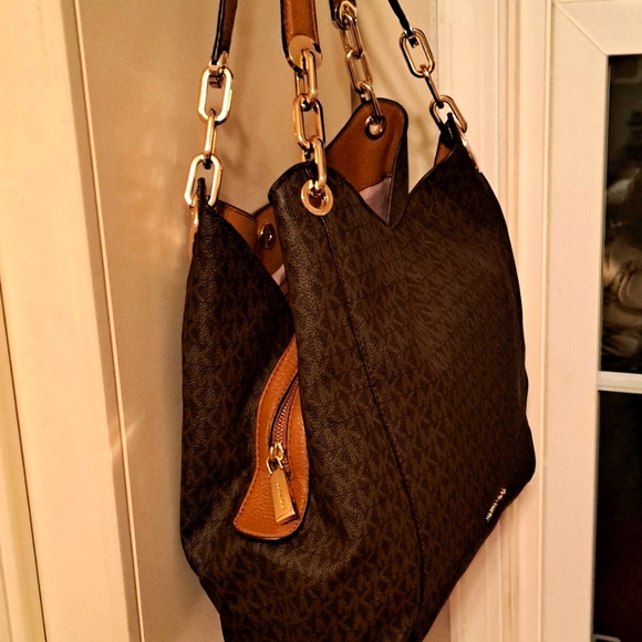 🎁 New Michael Kors FultonSignature Leather Tan/ Cream 🥰 EXCELLENT GIFT - Picture 9 of 16